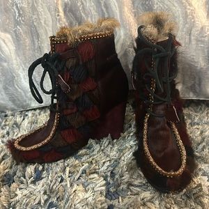 Frye Maroon Ponyhair Floral Print Lace-Up Boots